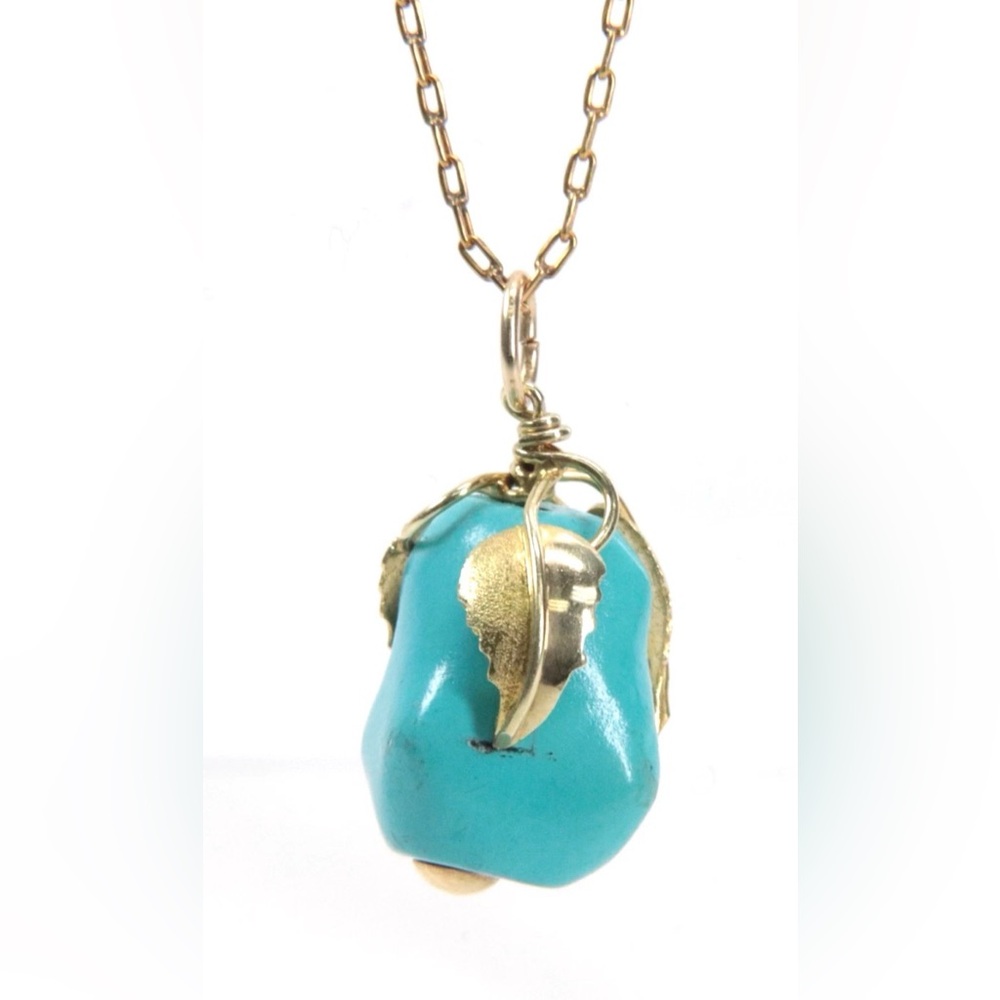 Vintage 14K Yellow Gold Turquoise Leaf Design Necklace